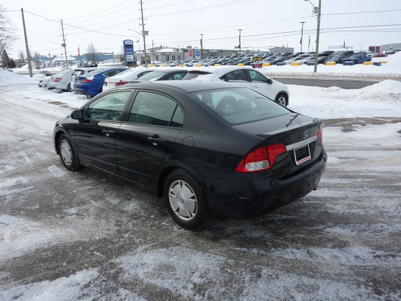 2009 Honda Civic DX-G Photo