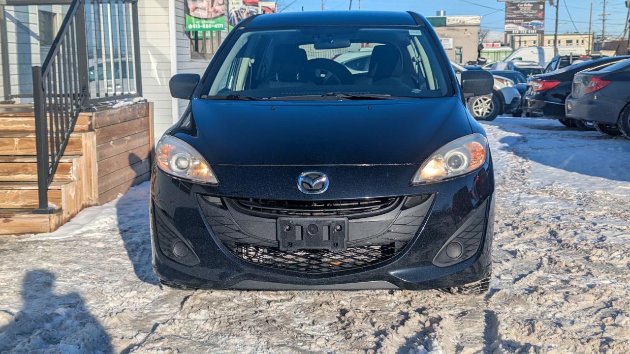 2017 Mazda MAZDA5 GS--ONE OWNER/LOW MILEAGE-- Photo