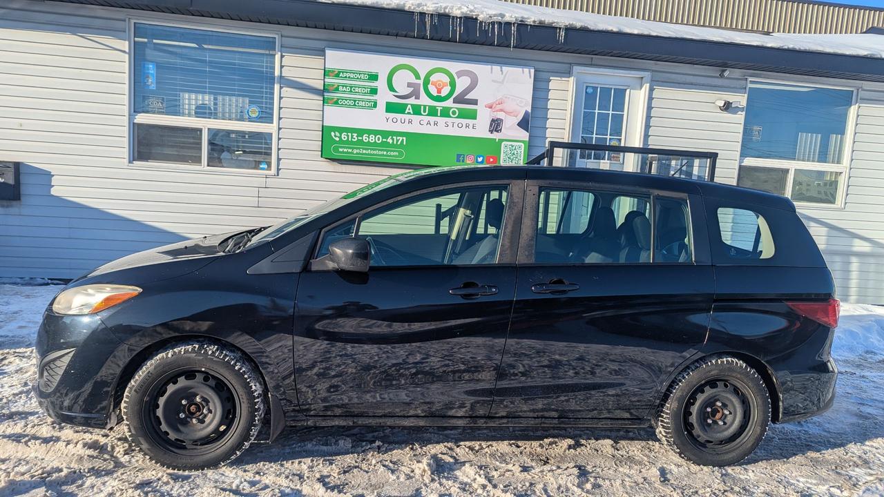 2017 Mazda MAZDA5 GS--ONE OWNER/LOW MILEAGE-- Photo3