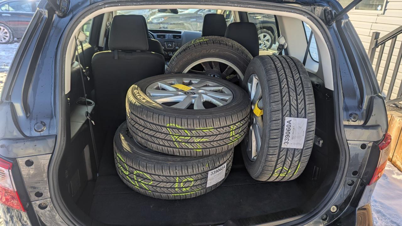 2017 Mazda MAZDA5 GS--ONE OWNER/LOW MILEAGE-- Photo