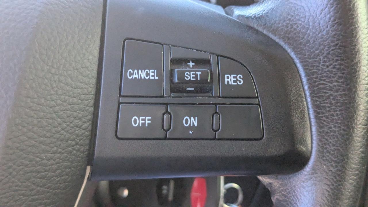 2017 Mazda MAZDA5 GS--ONE OWNER/LOW MILEAGE-- Photo