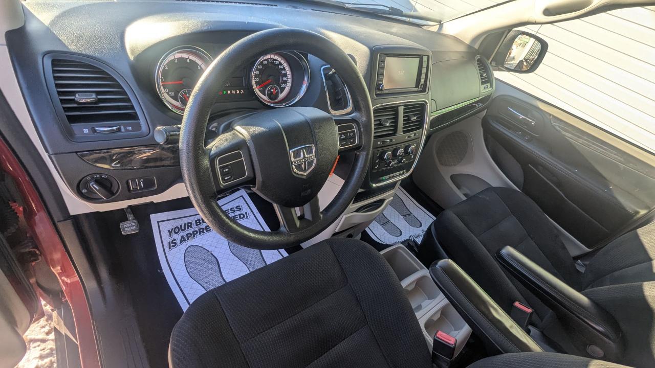 2015 Dodge Grand Caravan SXT-- ONE OWNER-- NO ACCIDENTS-- 2 SETS OF TIRES-- Photo