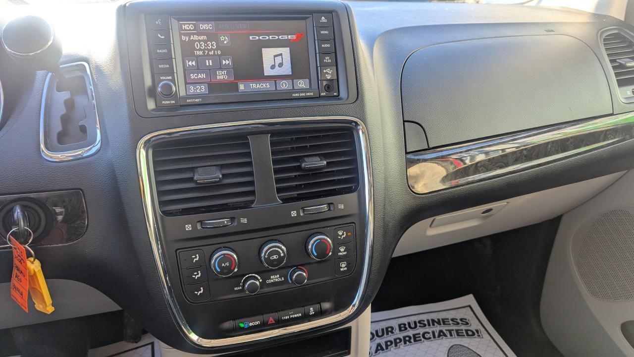 2015 Dodge Grand Caravan SXT-- ONE OWNER-- NO ACCIDENTS-- 2 SETS OF TIRES-- Photo