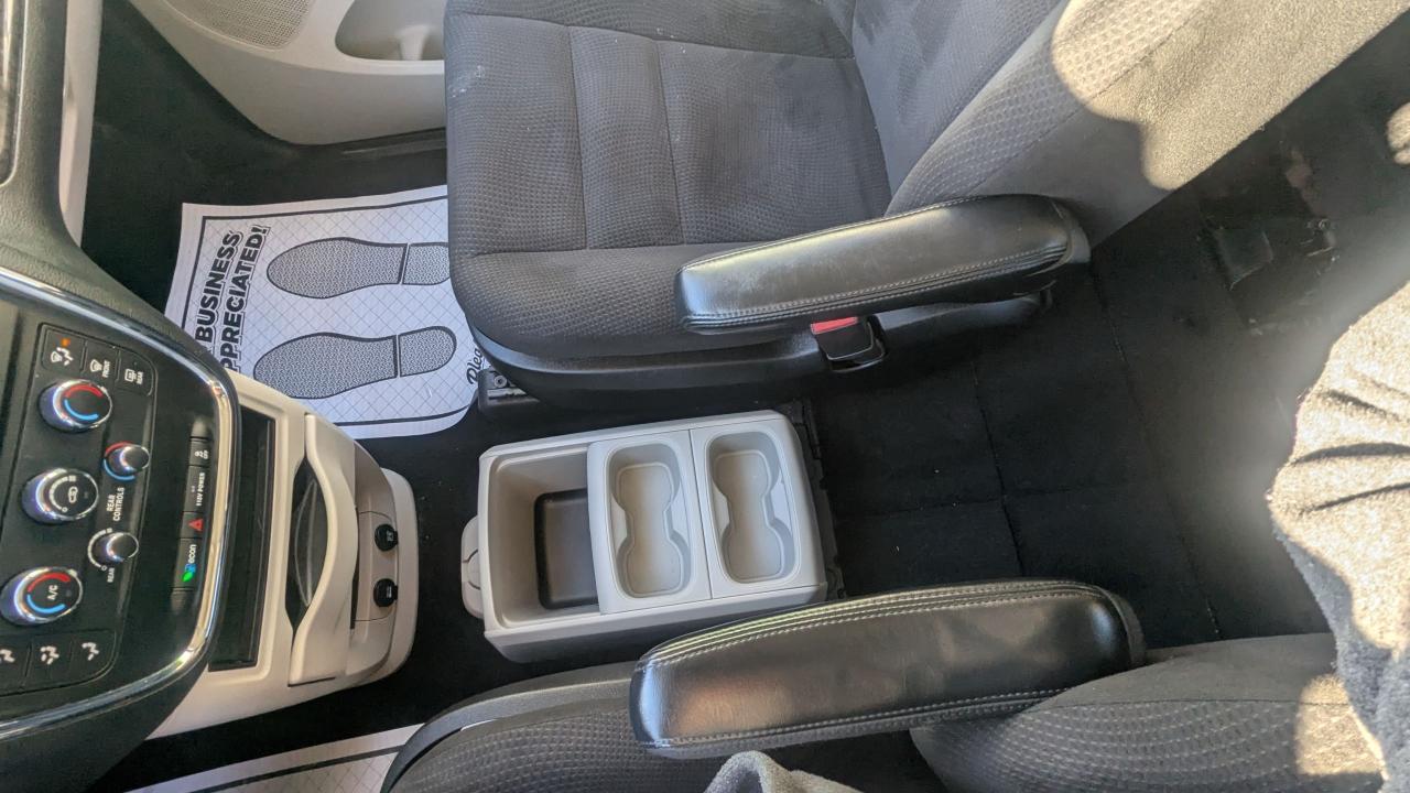 2015 Dodge Grand Caravan SXT-- ONE OWNER-- NO ACCIDENTS-- 2 SETS OF TIRES-- Photo