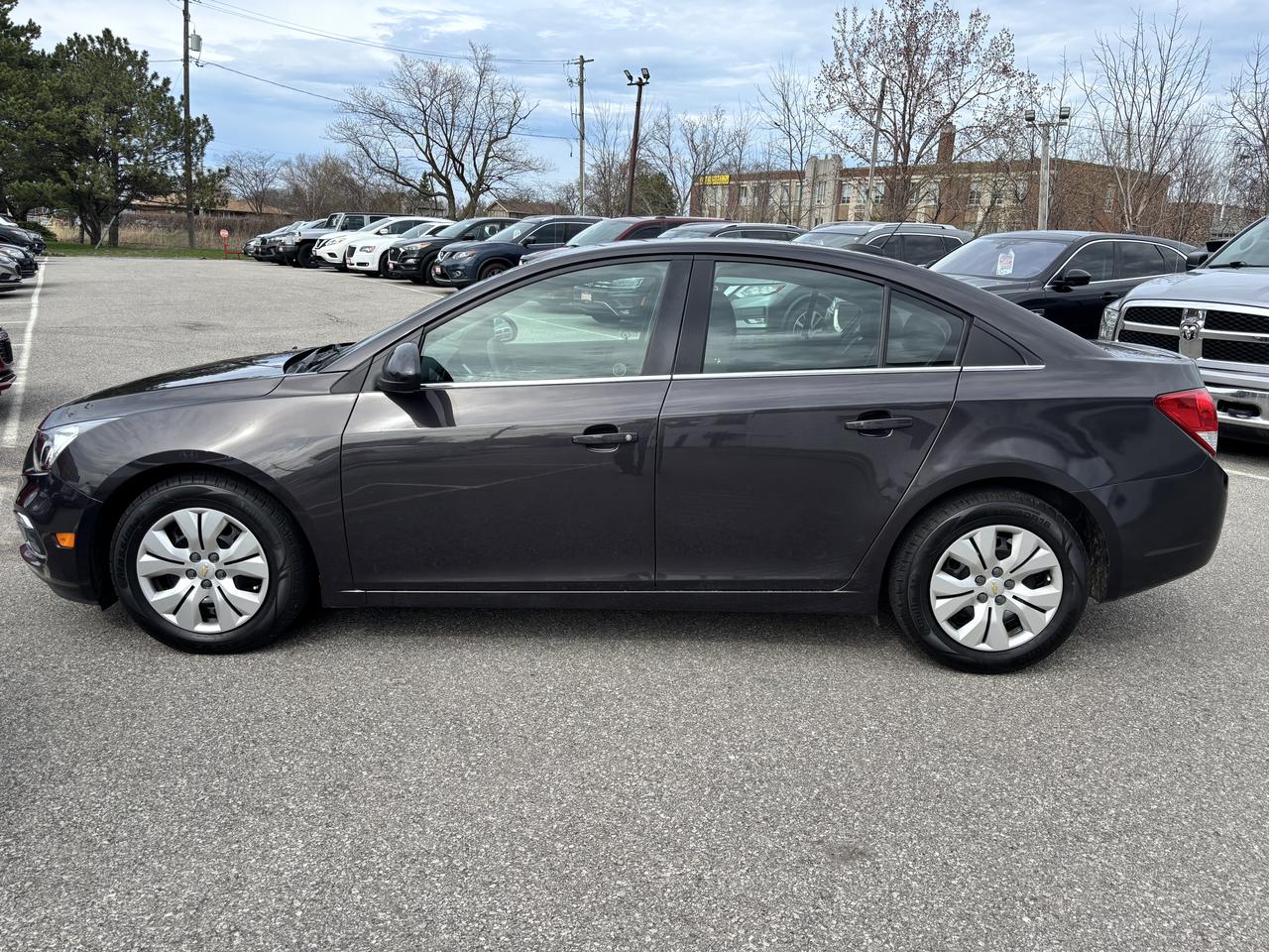 2015 Chevrolet Cruze 1LT ** ONLY 25,000KM, 1OWNER?? ** Photo3