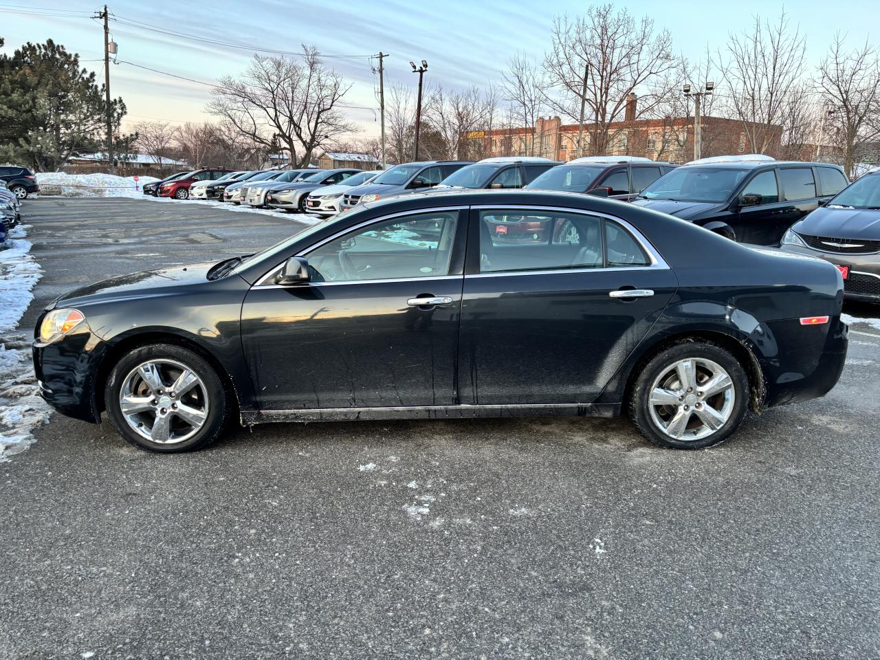 2012 Chevrolet Malibu LT Platinum ** HTD LEATH, BLUETOOTH, SNRF ** Photo3