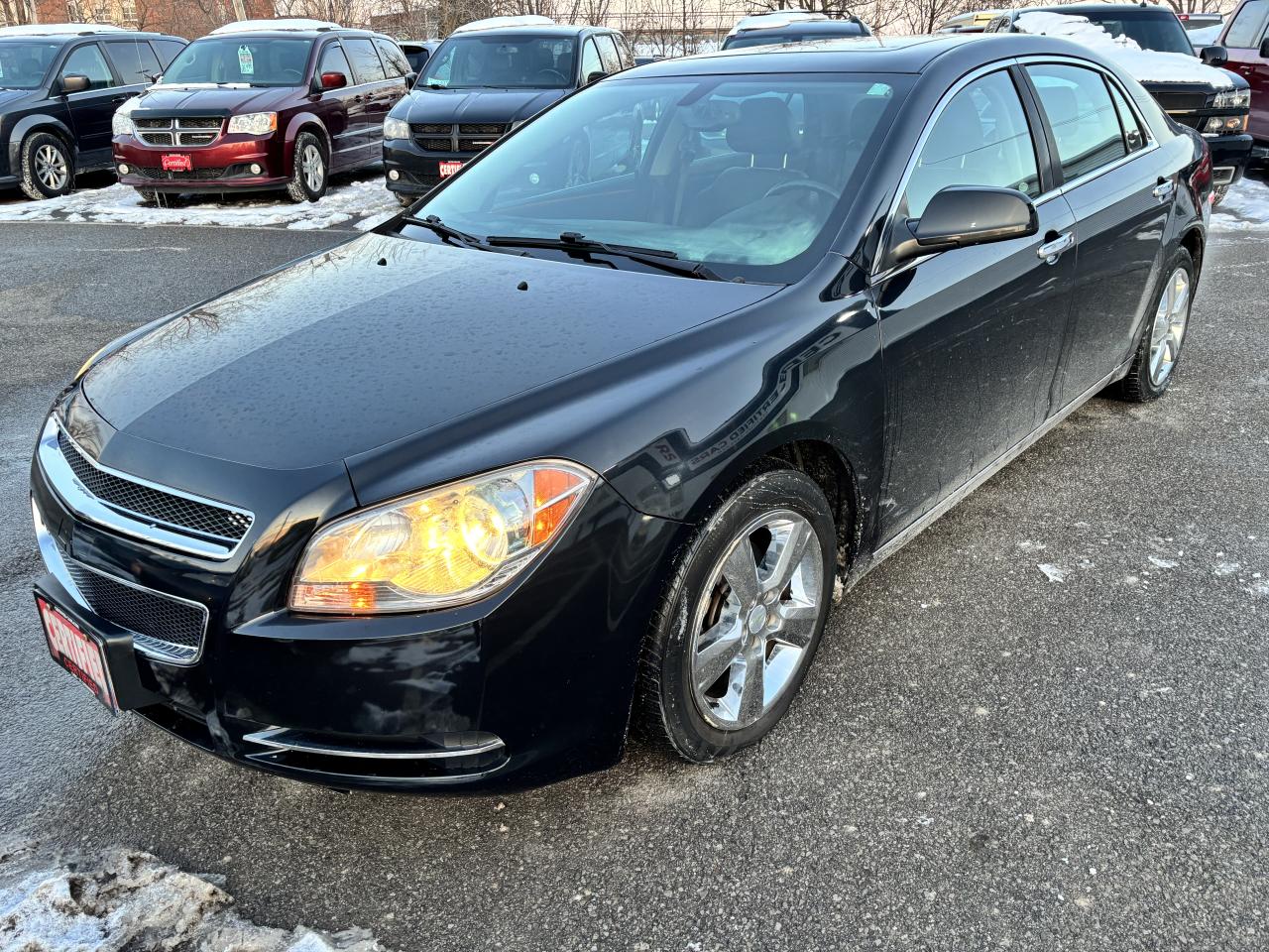 2012 Chevrolet Malibu LT Platinum ** HTD LEATH, BLUETOOTH, SNRF ** Photo2