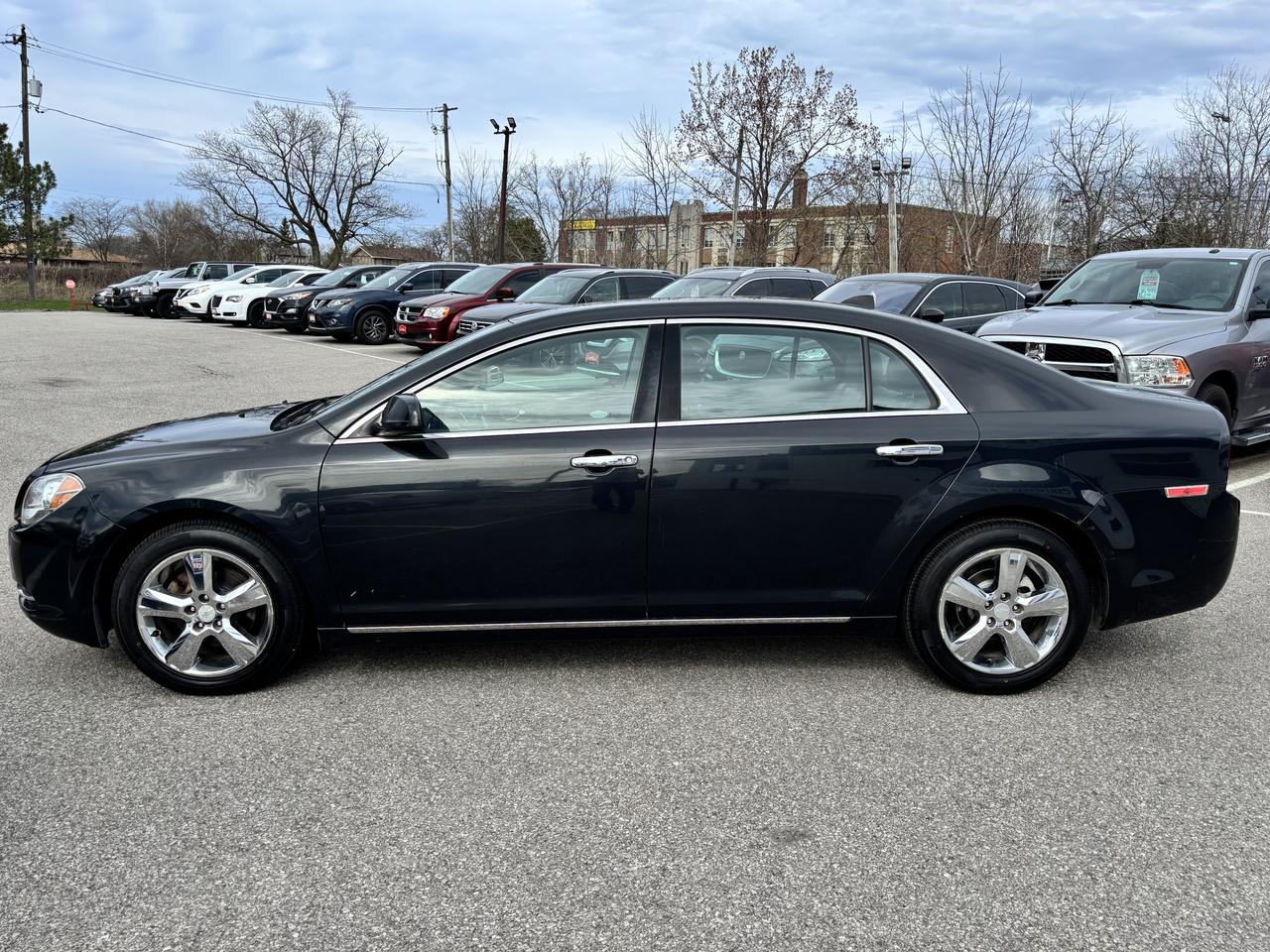 2012 Chevrolet Malibu LT Platinum ** HTD LEATH, BLUETOOTH, SNRF ** Photo3