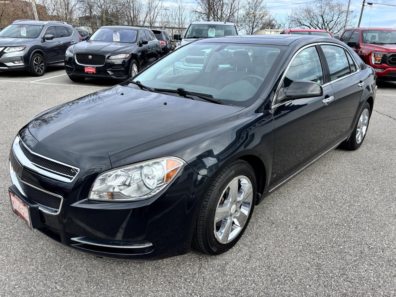 2012 Chevrolet Malibu LT Platinum ** HTD LEATH, BLUETOOTH, SNRF ** Photo2