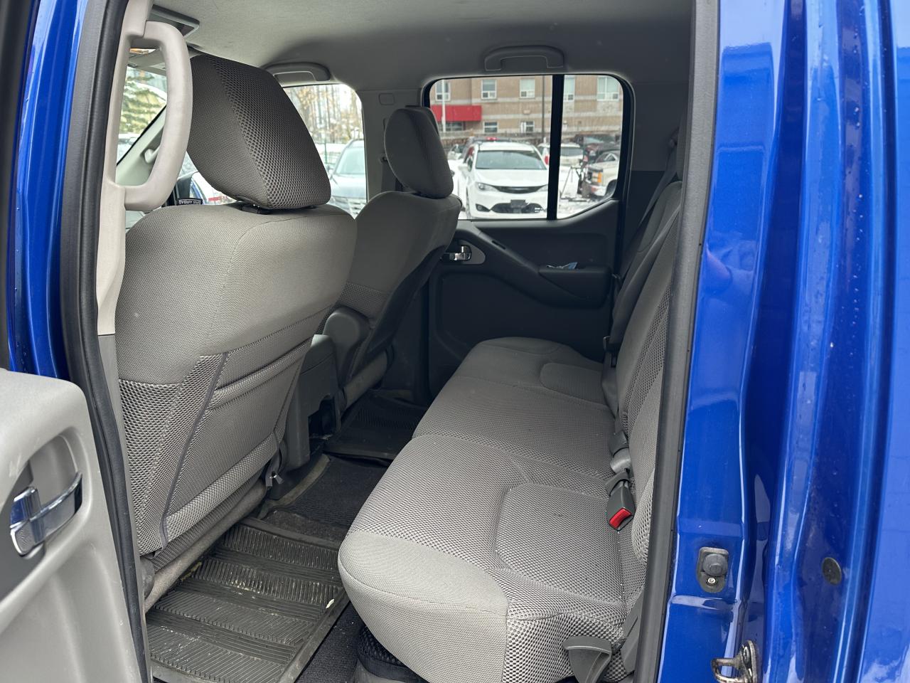 2014 Nissan Frontier SV Photo