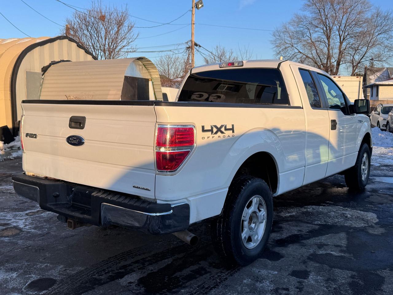 2013 Ford F-150 XLT | 4x4 | CERTIFIED | 42 SERVICE RECORDS Photo4