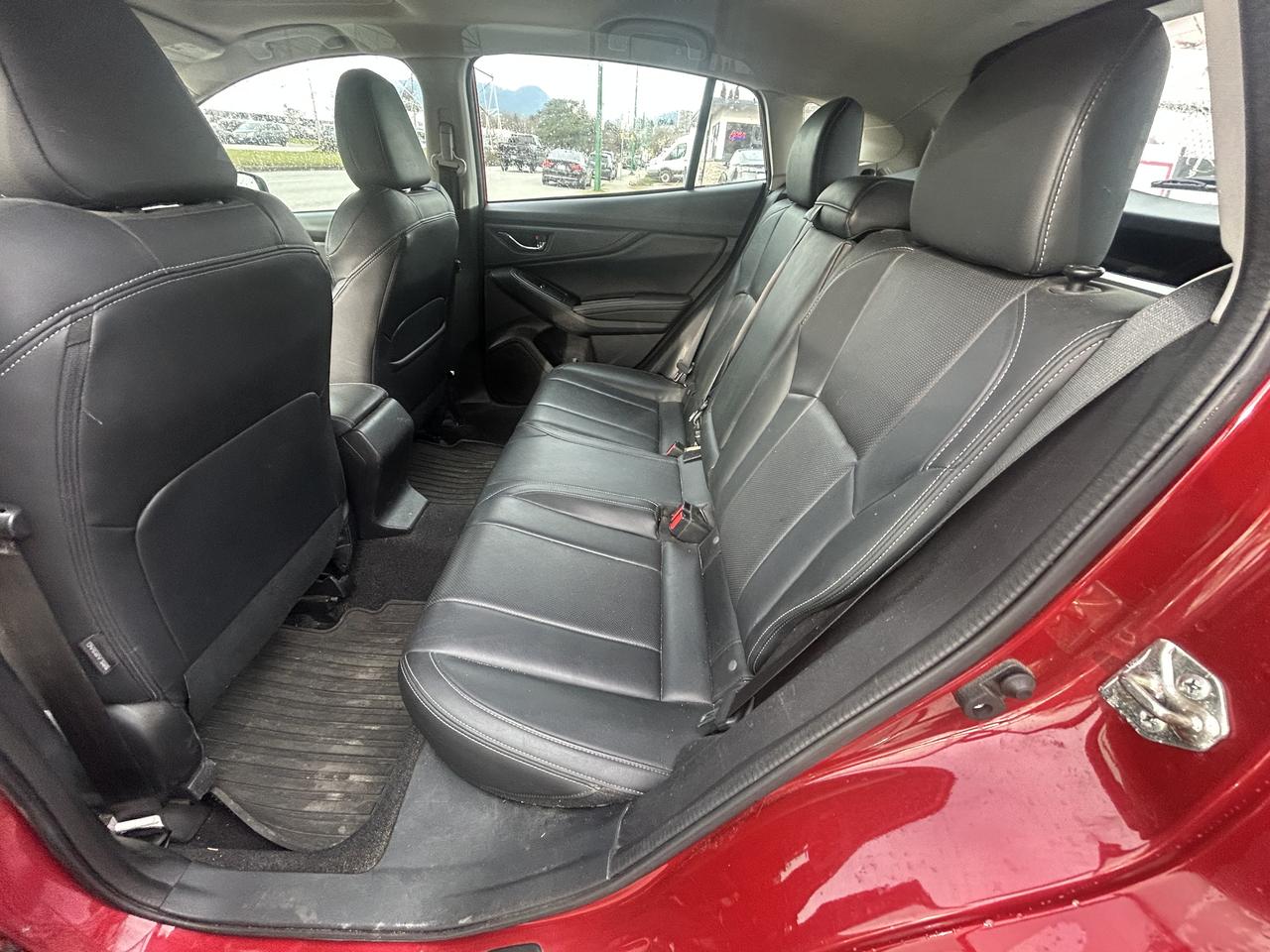 2017 Subaru Impreza Sport-tech - Photo #9