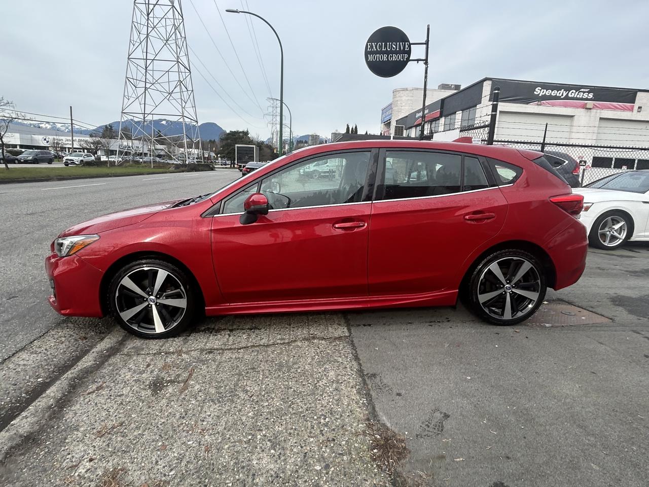 2017 Subaru Impreza Sport-tech - Photo #2