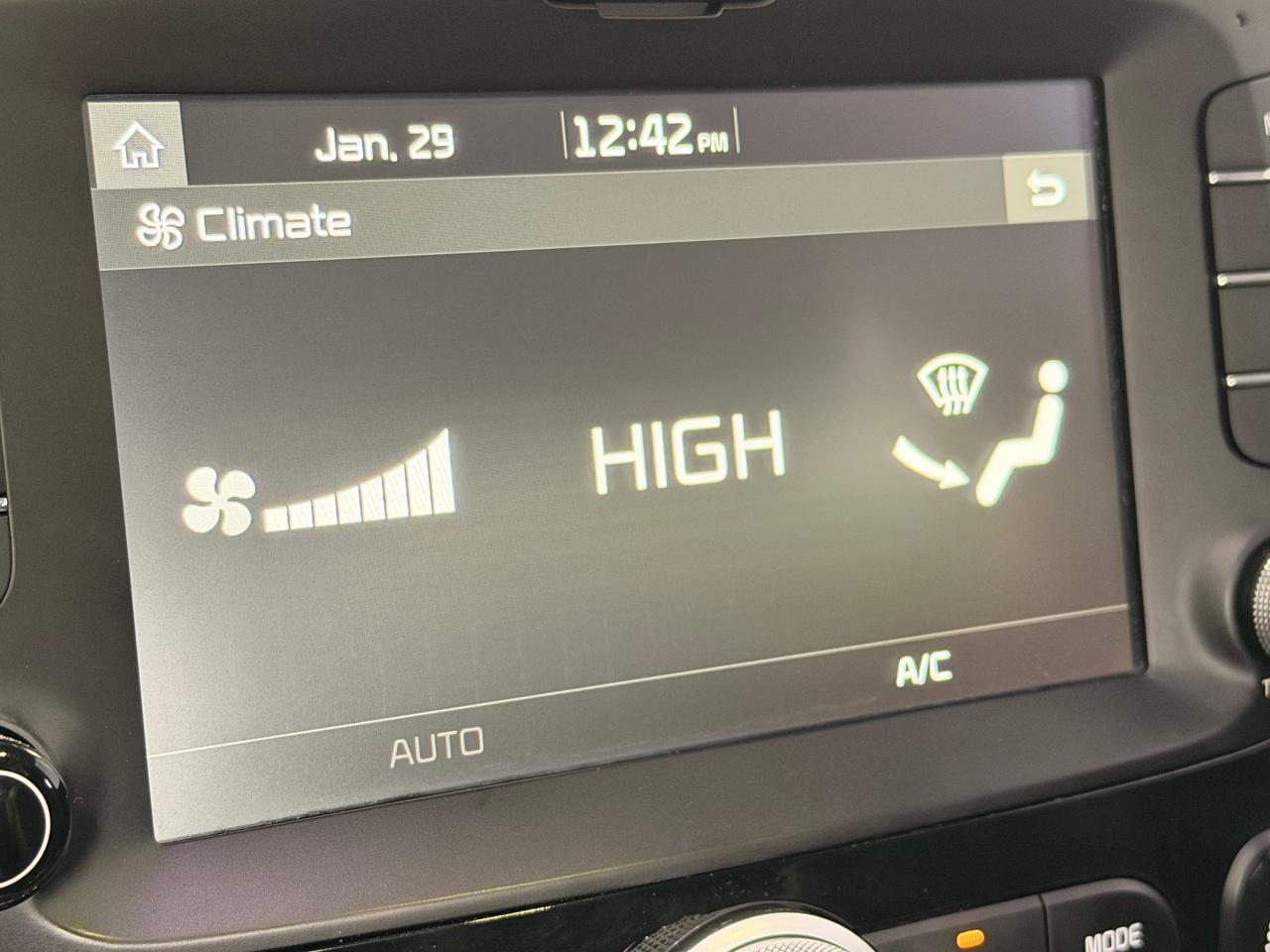 2019 Kia Soul EX Tech+Adaptive Cruise+Leather+CLEAN CARFAX Photo109