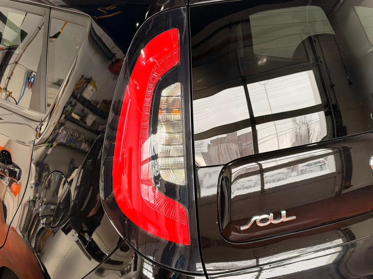 2019 Kia Soul EX Tech+Adaptive Cruise+Leather+CLEAN CARFAX Photo