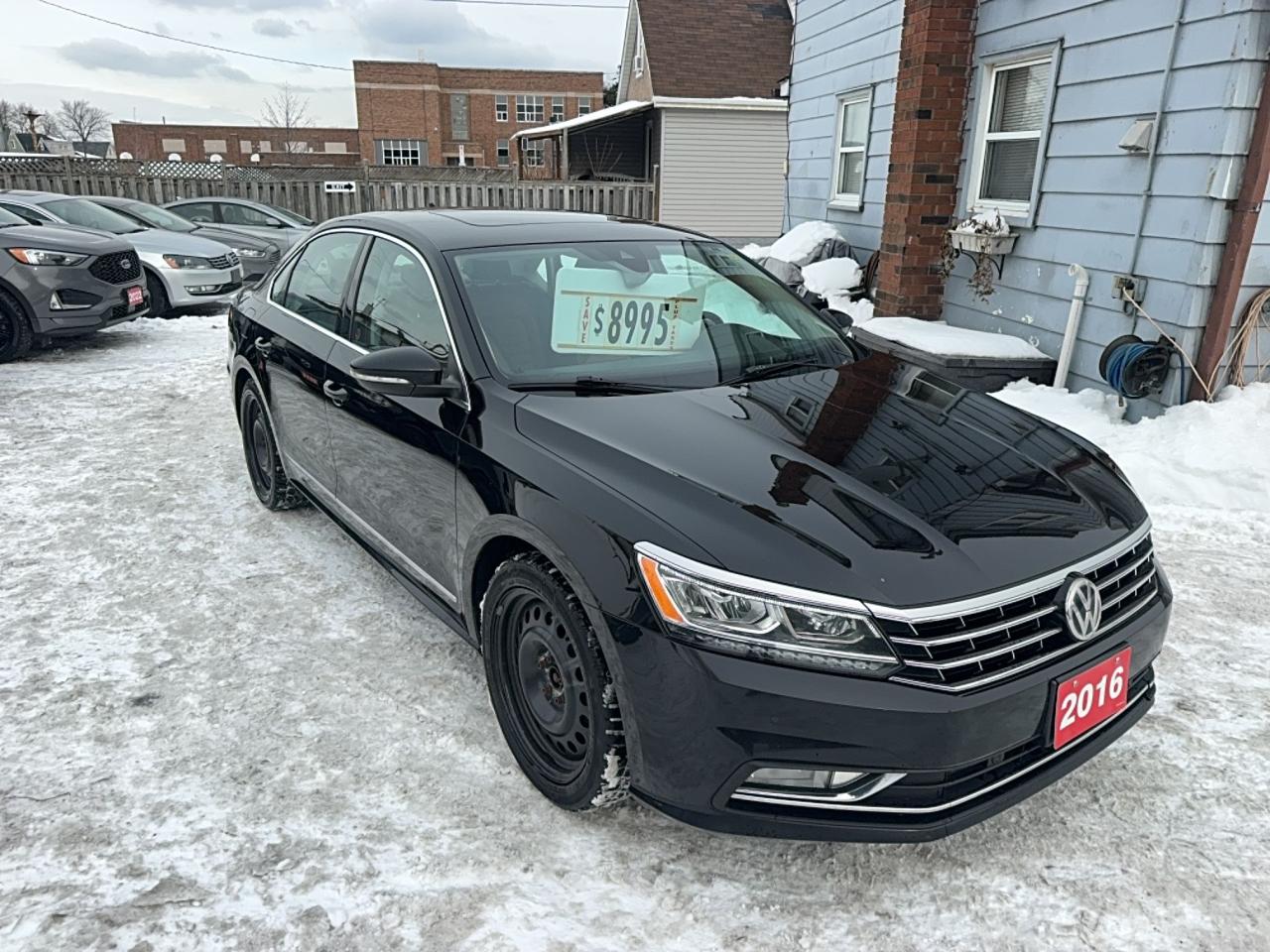 2016 Volkswagen Passat Execline Photo