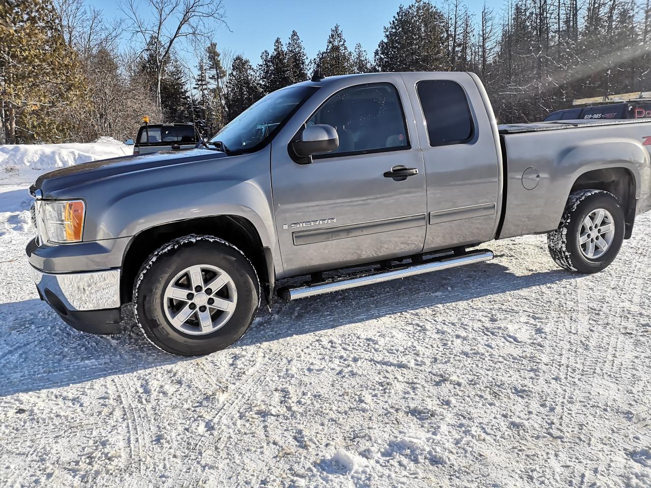 2008 GMC Sierra 1500 SLE Photo