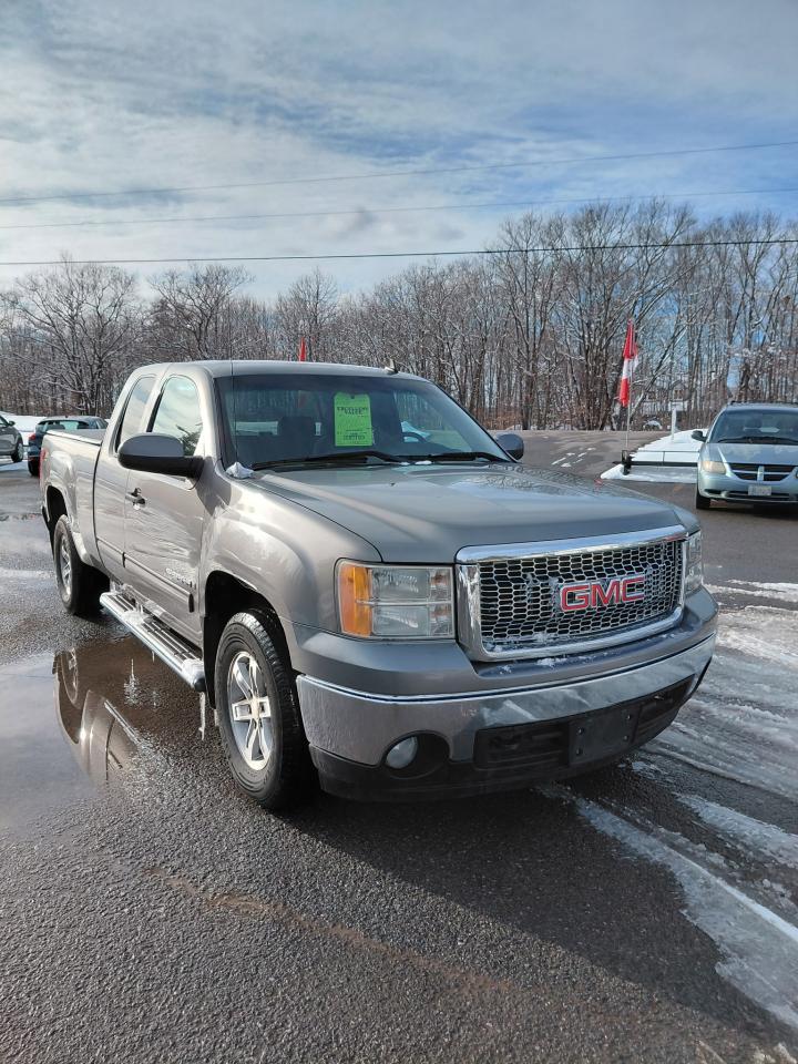 2008 GMC Sierra 1500 SLE Photo0