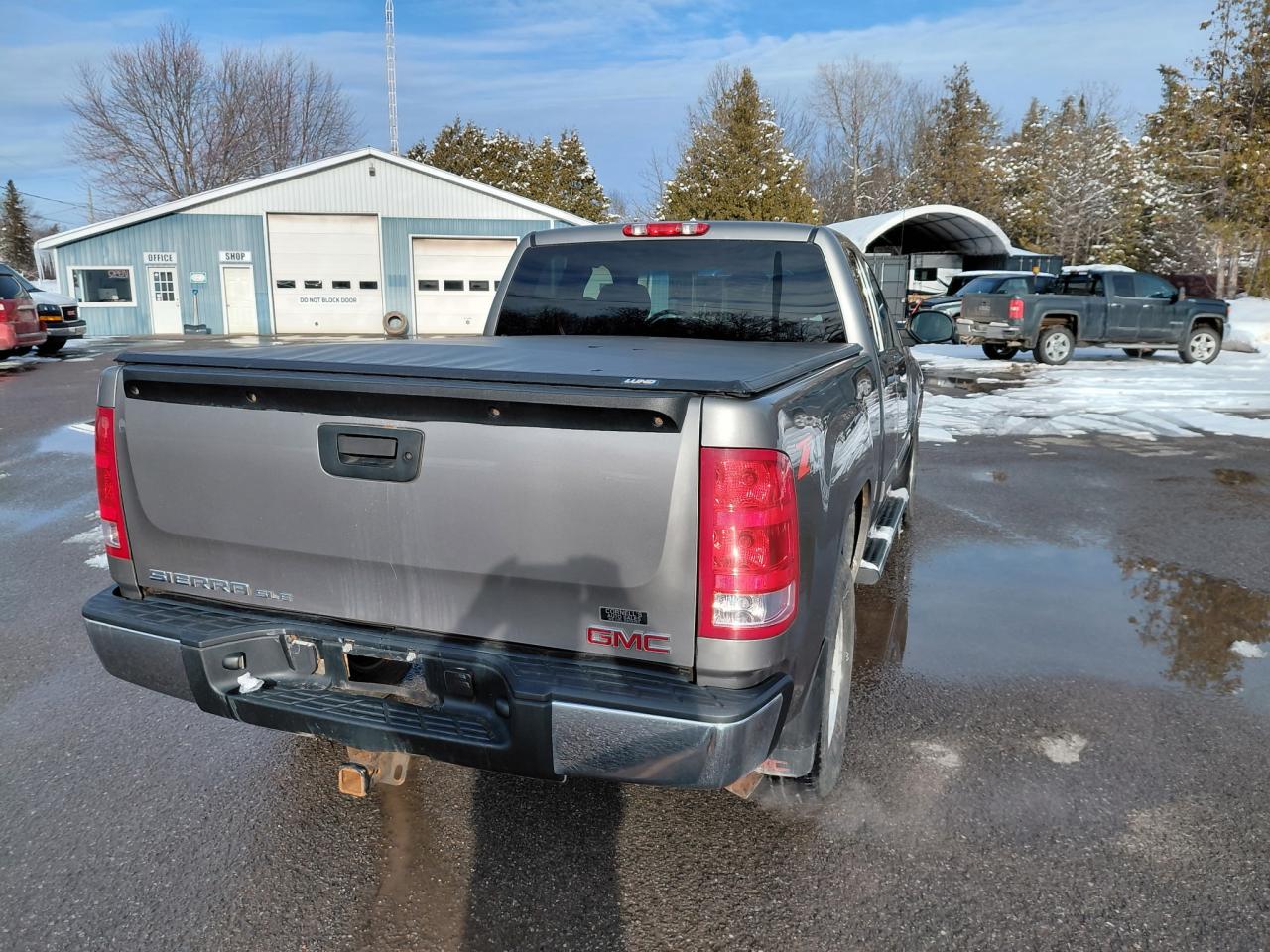 2008 GMC Sierra 1500 SLE Photo
