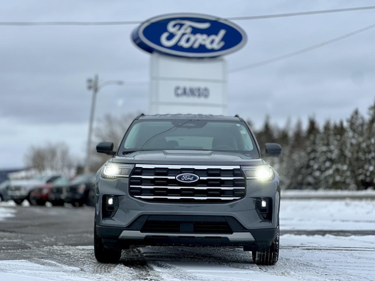 2026 Ford Explorer Active w/200A Pkg 4WD Photo1