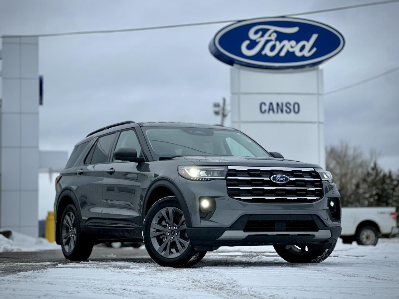 2026 Ford Explorer Active w/200A Pkg 4WD Photo0