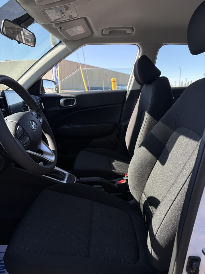 2026 Hyundai Venue Essential Photo