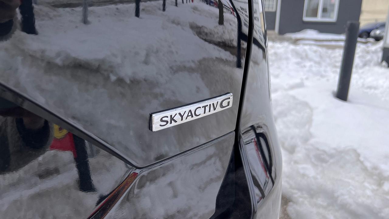 2023 Mazda CX-5 Kuro Edition AWD NO ACCIDENTS FACTORY WARRANTY Photo