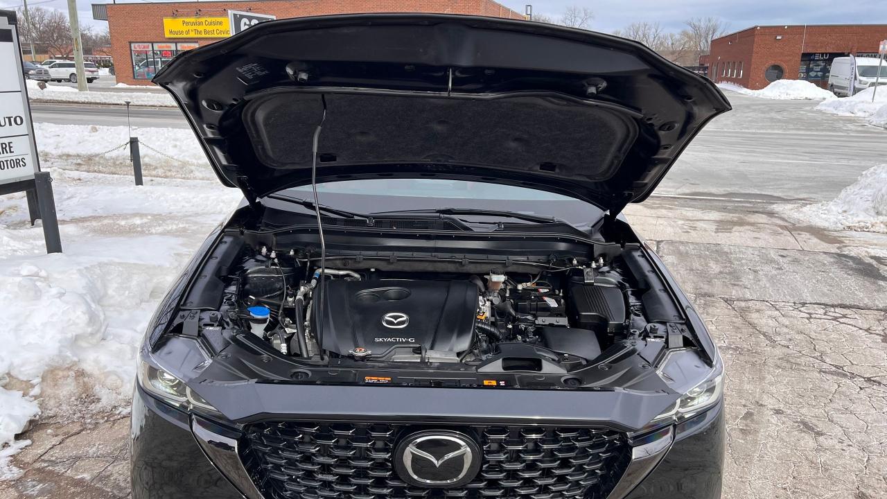 2023 Mazda CX-5 Kuro Edition AWD NO ACCIDENTS FACTORY WARRANTY Photo