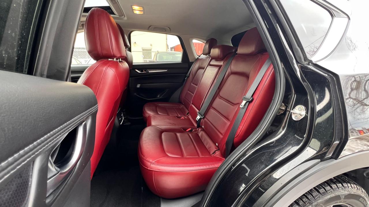 2023 Mazda CX-5 Kuro Edition AWD NO ACCIDENTS FACTORY WARRANTY Photo