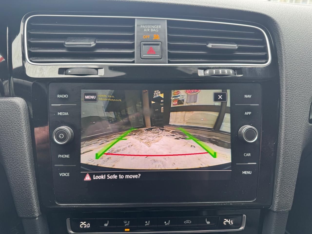 2018 Volkswagen Golf R 2.0 TSI Accident Free | AWD 4Motion | Manual Photo