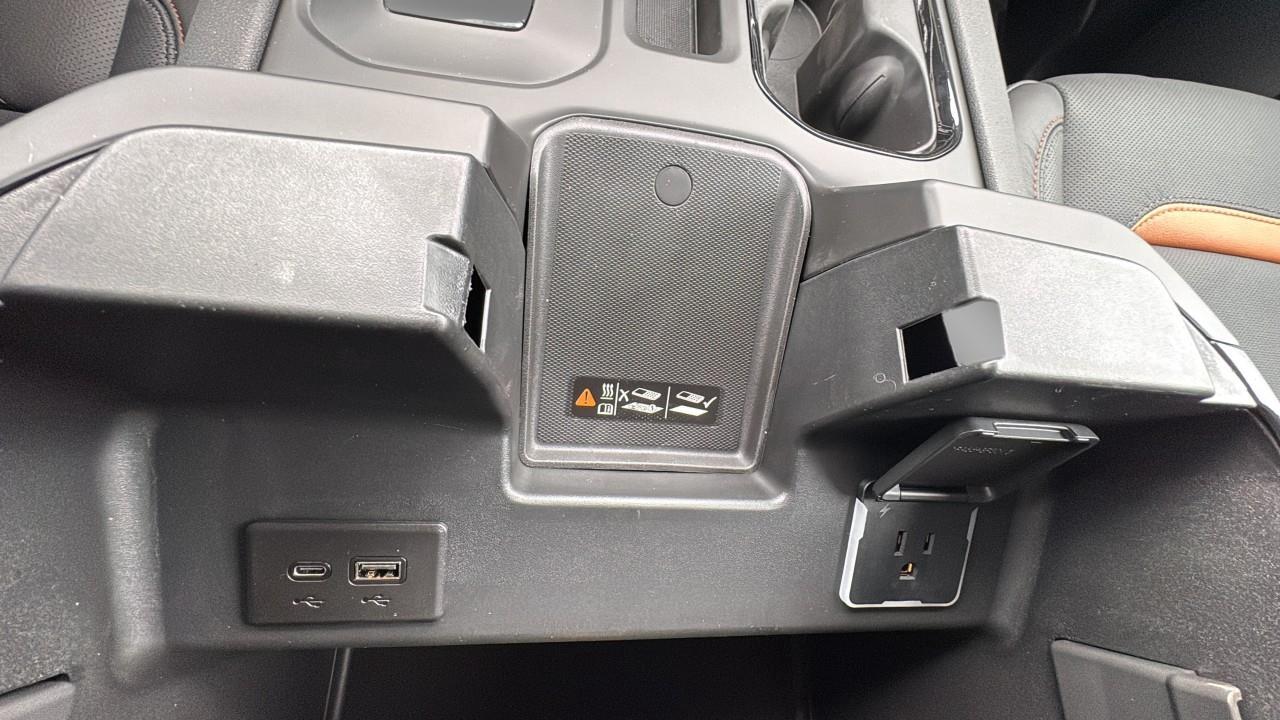 13560017