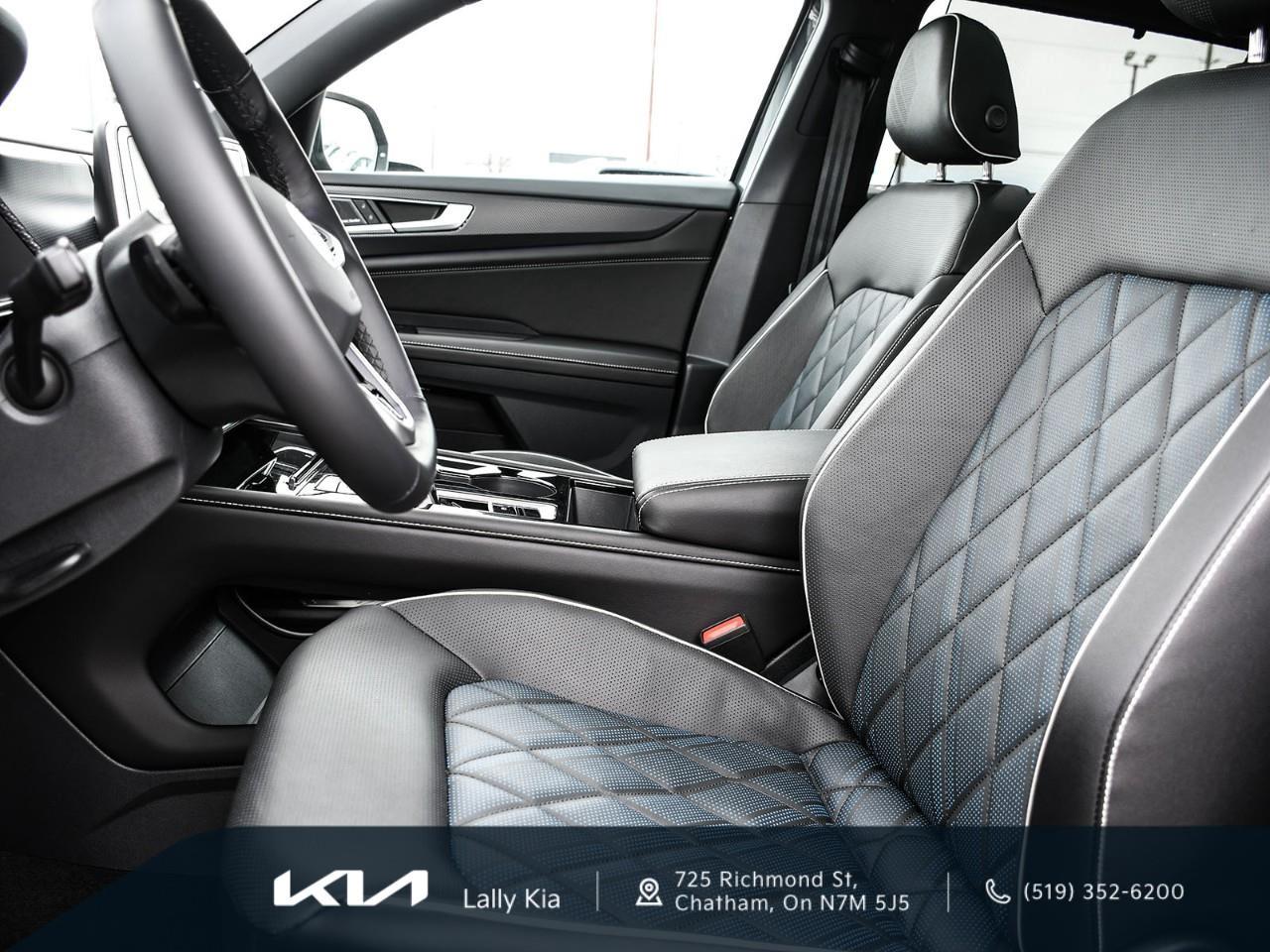 2026 Volkswagen Atlas Cross Sport 2.0 TSI Execline New Arrival | Clean CarFax | Leather | Roof | Nav Photo