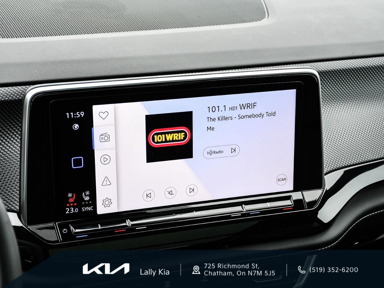 2026 Volkswagen Atlas Cross Sport 2.0 TSI Execline New Arrival | Clean CarFax | Leather | Roof | Nav Photo