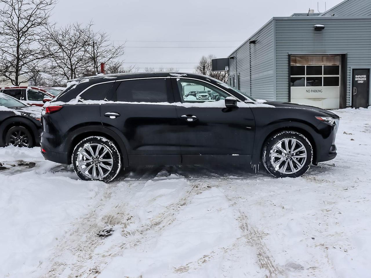 2023 Mazda CX-9 GS-L AWD Photo2