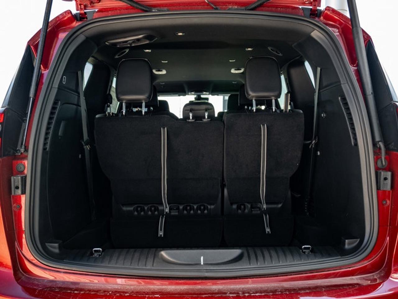 2026 Chrysler Pacifica Select Photo