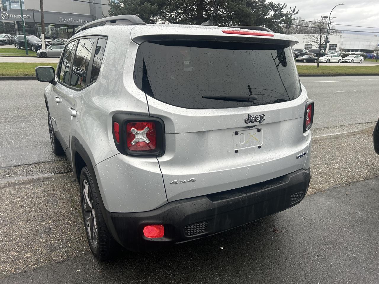 2015 Jeep Renegade 4WD 4dr North - Photo #3