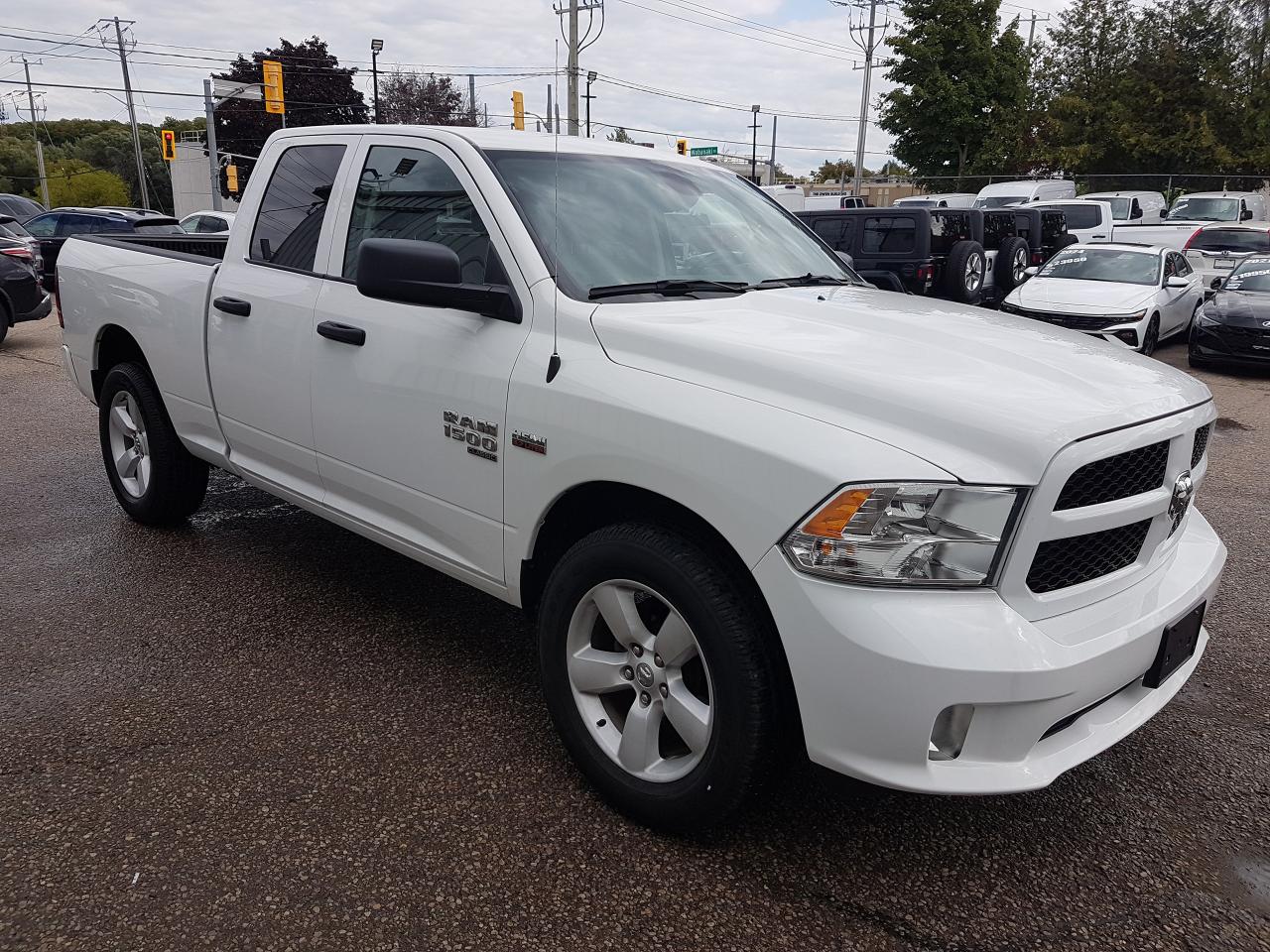 2022 RAM 1500 Classic Express Quad Cab 4x4 Photo