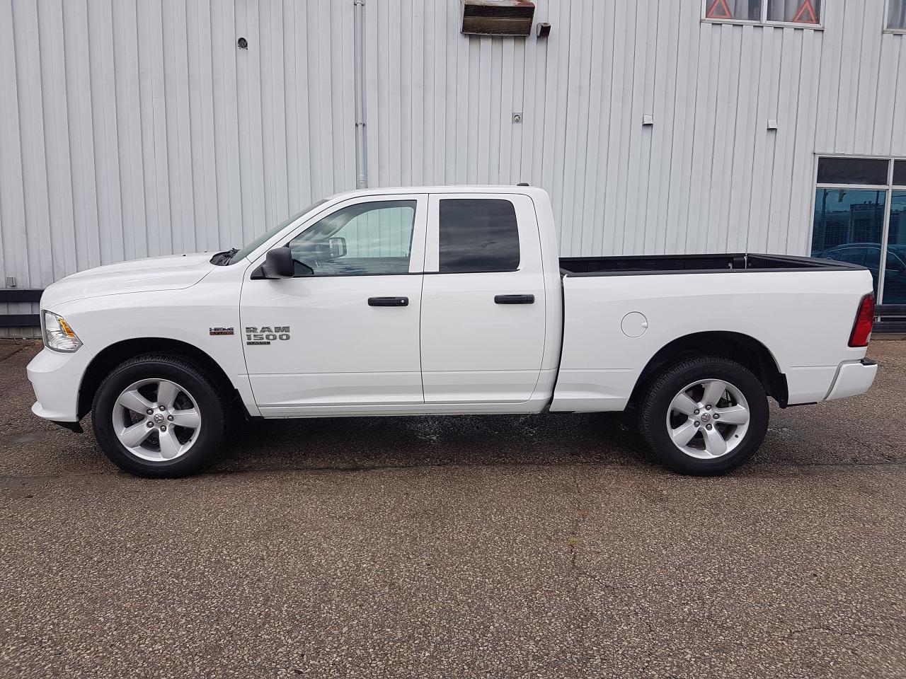 2022 RAM 1500 Classic Express Quad Cab 4x4 Photo