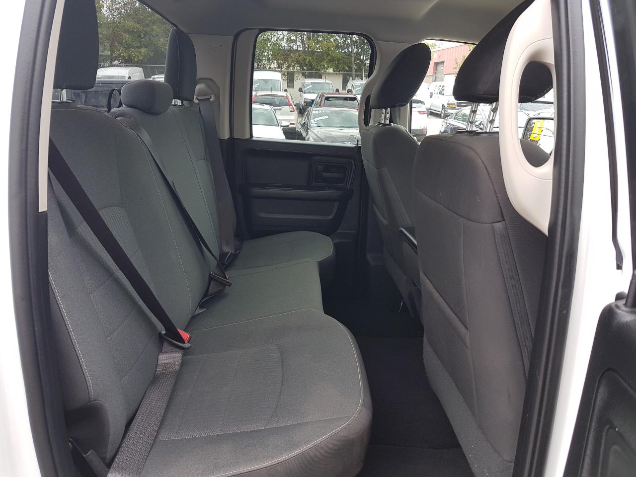 2022 RAM 1500 Classic Express Quad Cab 4x4 Photo