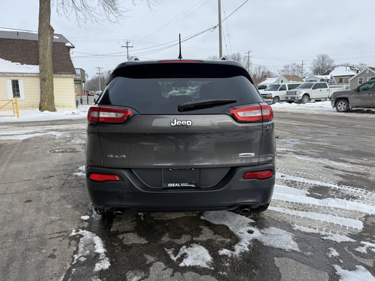 2014 Jeep Cherokee North Photo