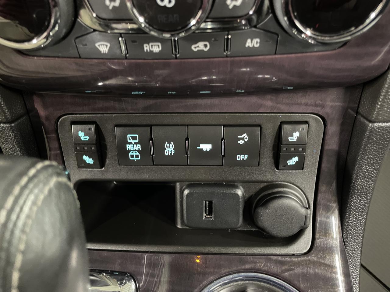 2017 Buick Enclave FWD 4dr Leather | 3RD ROW | REMOTE START | NAV Photo18