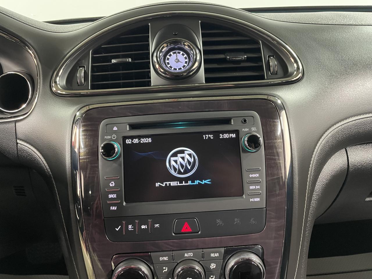 2017 Buick Enclave FWD 4dr Leather Photo