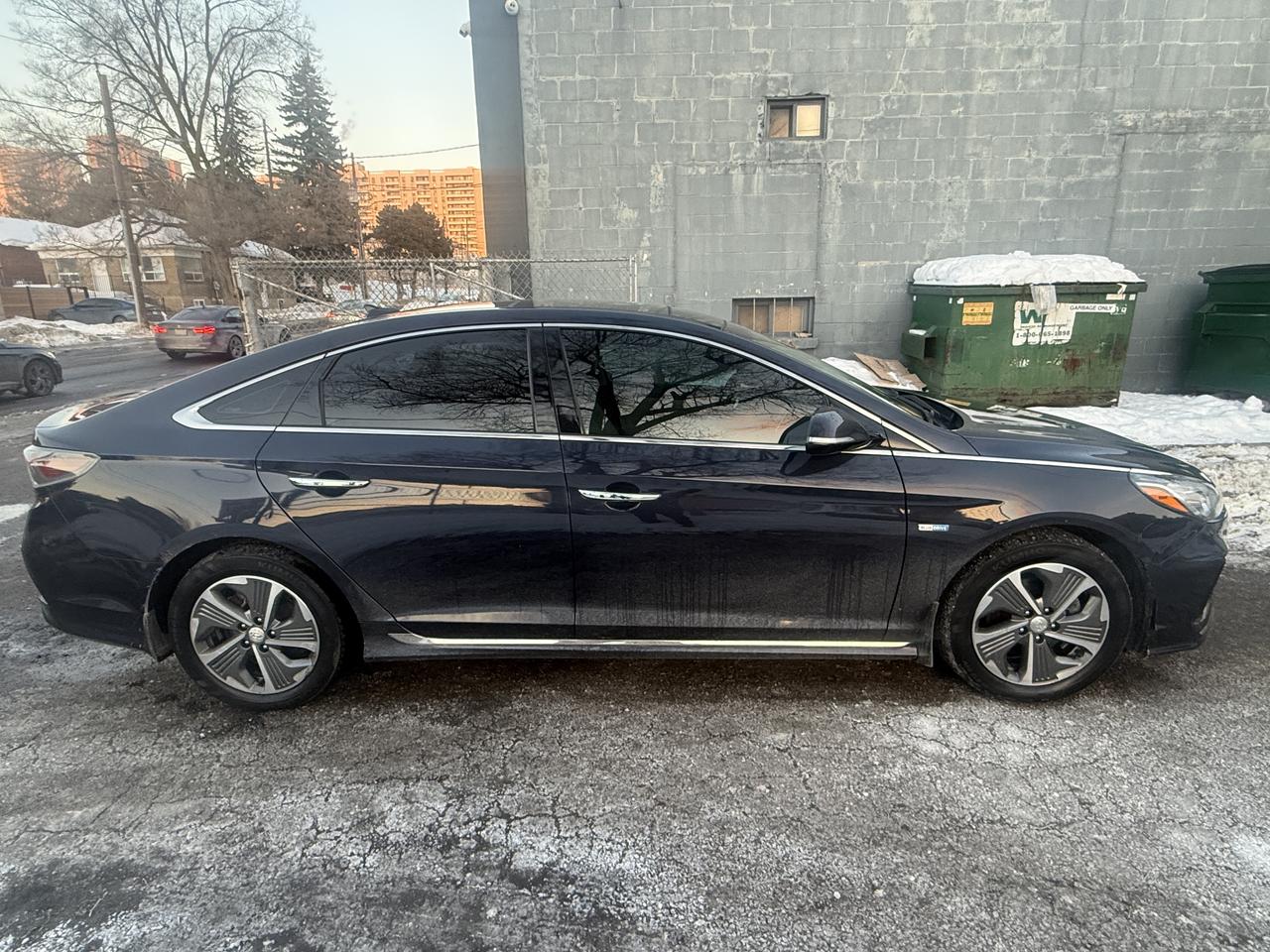 2018 Hyundai Sonata Hybrid Limited Photo3