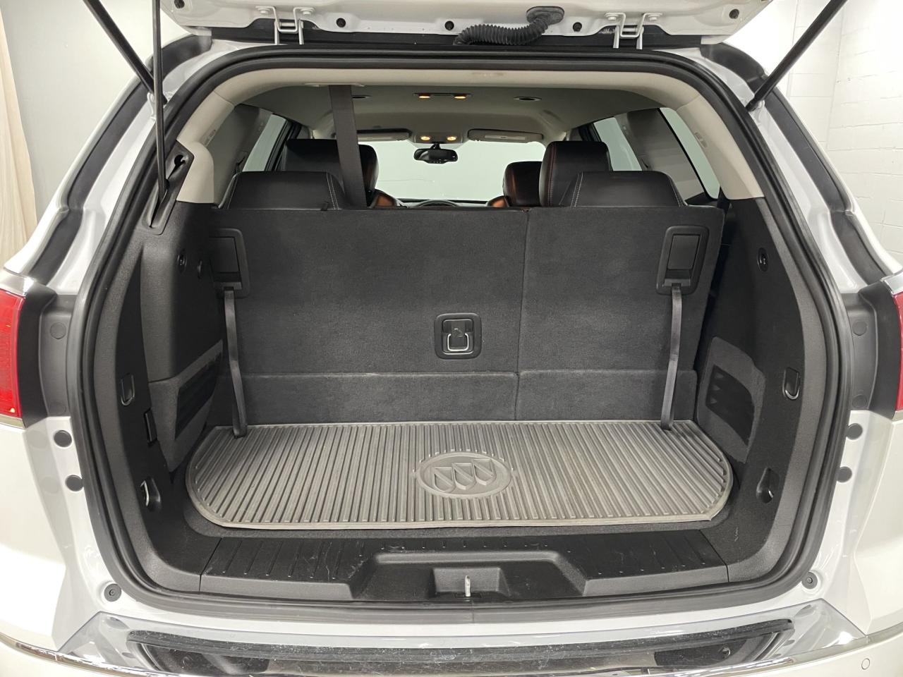 2017 Buick Enclave FWD 4dr Leather | 3RD ROW | REMOTE START | NAV