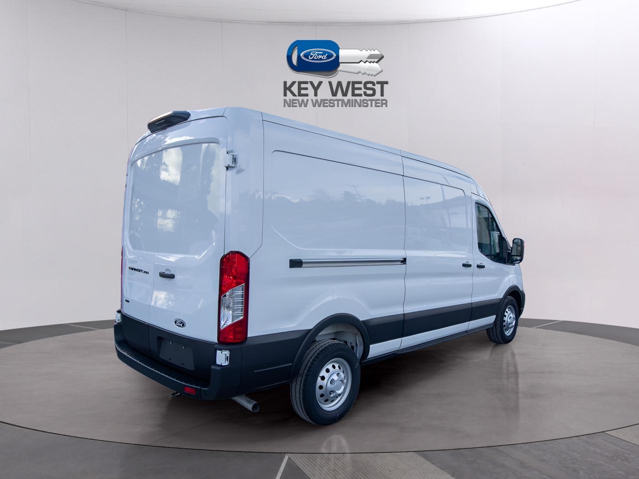 2026 Ford Transit Cargo Van T-250 148" MED RF 9070 GVWR AWD Photo4