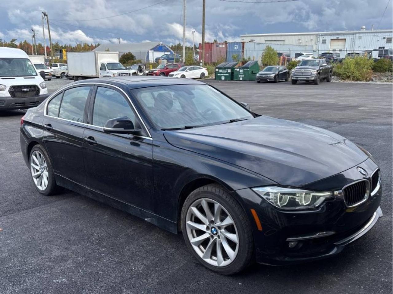 2017 BMW 3 Series * AWD * NO ACCIDENTS 330I XDRIVE * SOUTH AFRICA Photo