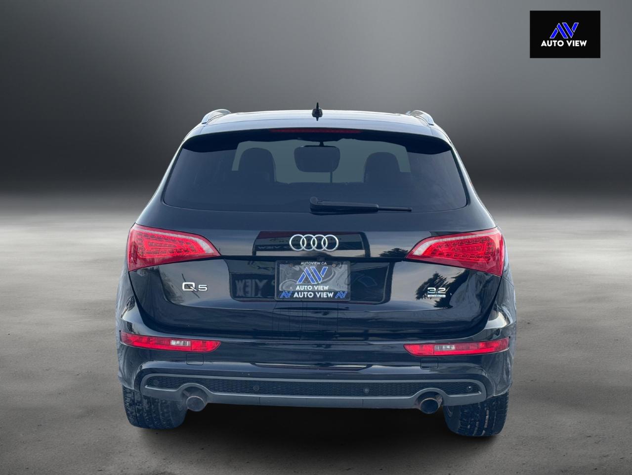 2010 Audi Q5 3.2L Premium **EXCELLENT SERVICE HISTORY** Photo