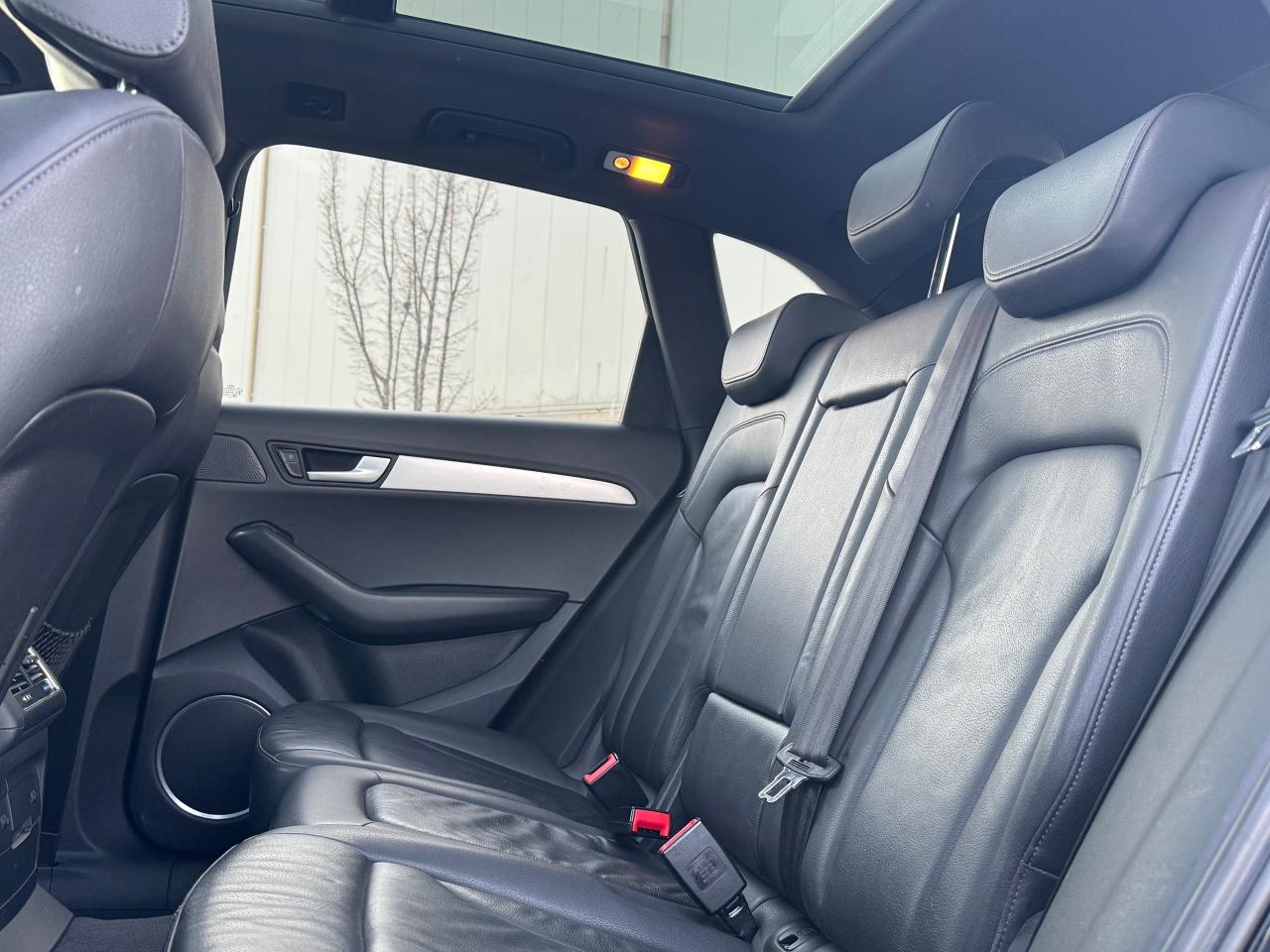 2010 Audi Q5 3.2L Premium **EXCELLENT SERVICE HISTORY** Photo