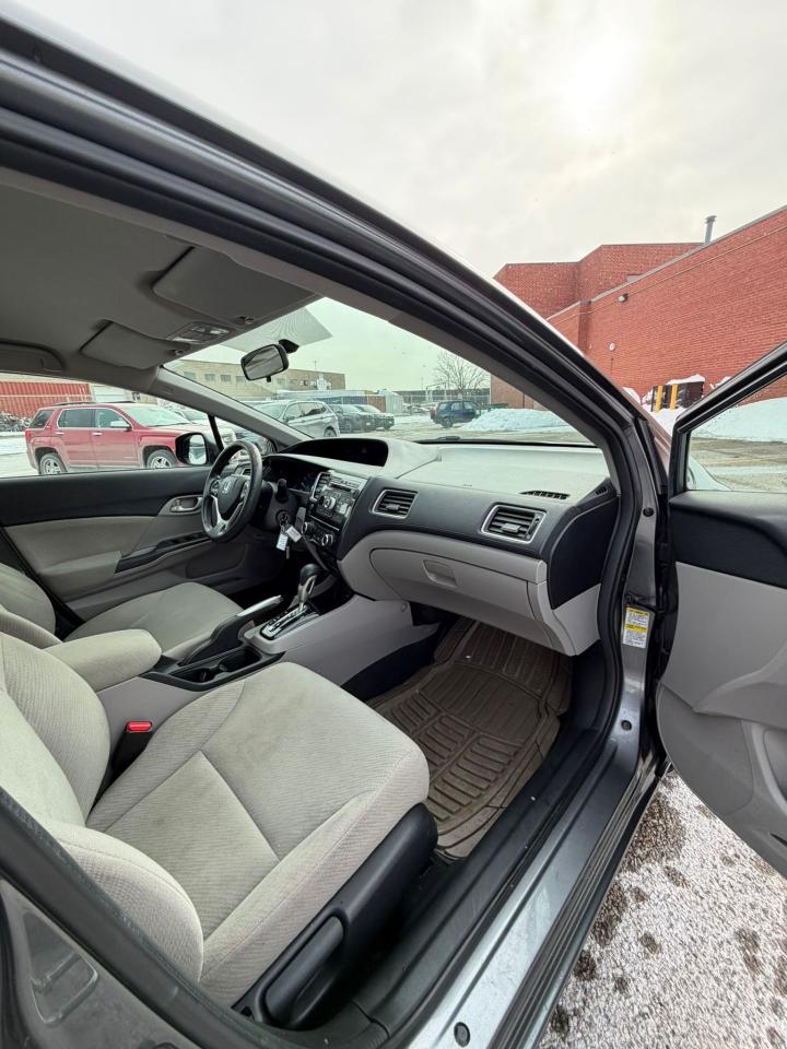 2013 Honda Civic LX Photo