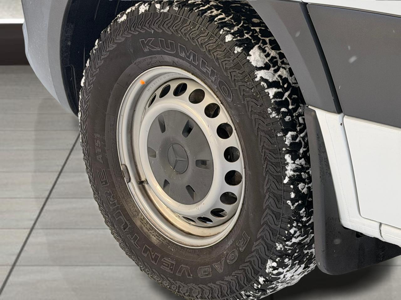 2022 Mercedes-Benz Sprinter 2500 High Roof I4 170"+Camera+CLEAN CARFAX Photo